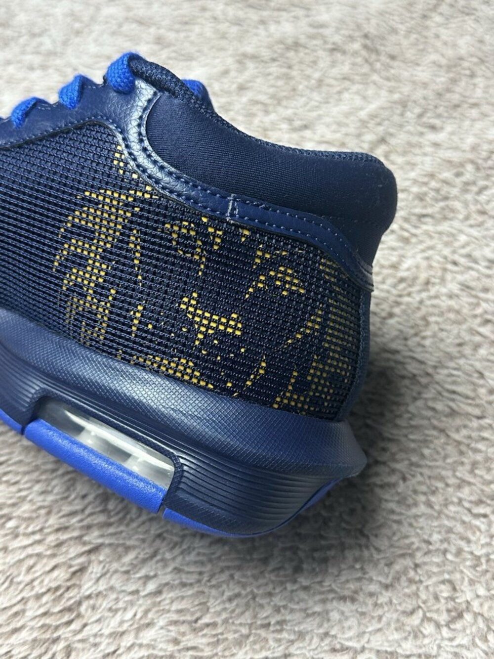 Nike Lebron Witness 8 Entourage Navy Blue Royal Gold FB2239-403 Mens Size 8 - Picture 15 of 16